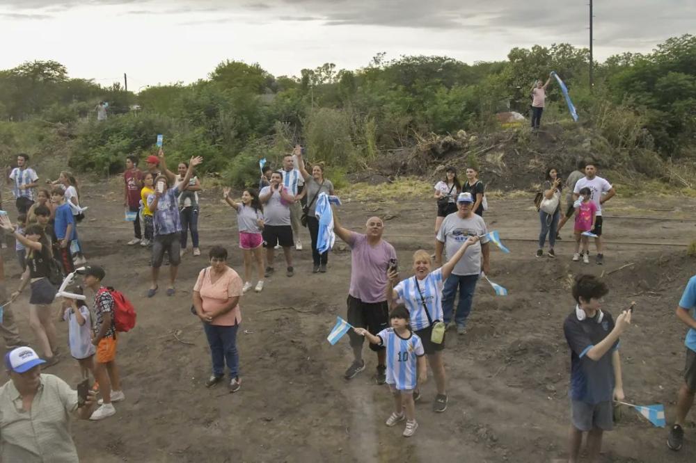 Otro pueblo del interior que goza con la vuelta del tren, después de casi tres décadas