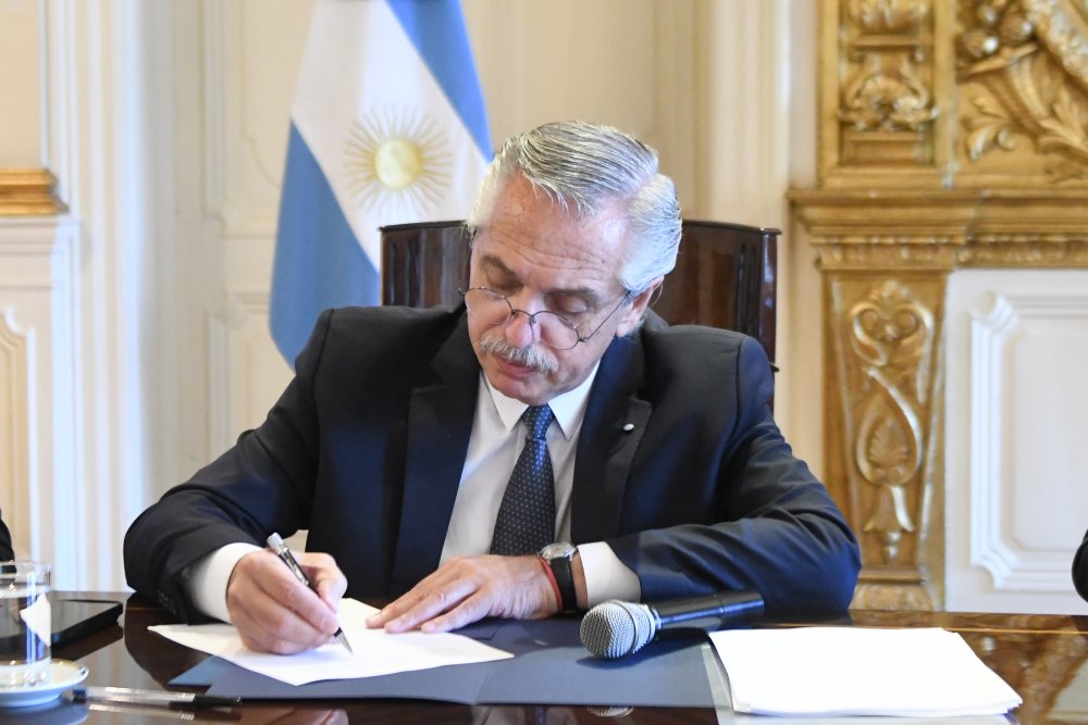 El gobierno impulsa el juicio político a la Corte por “manifiesta parcialidad”