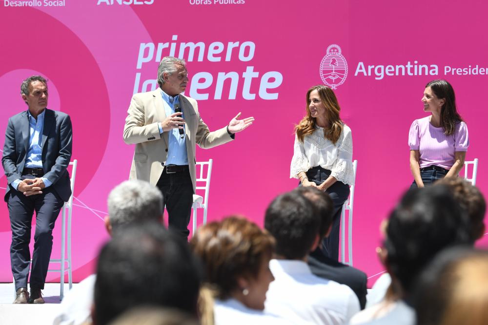 El Gobierno anunció una asignación universal para chicos sin cuidados parentales
