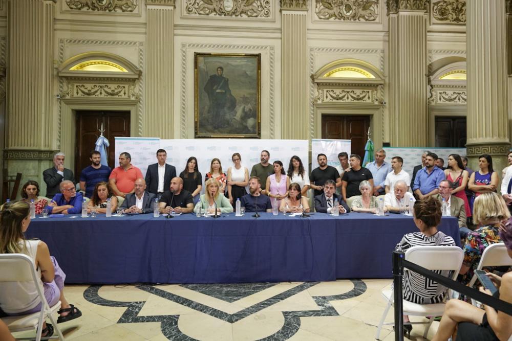 Intendentes y legisladores del FDT bancan el pedido de juicio político a la Corte