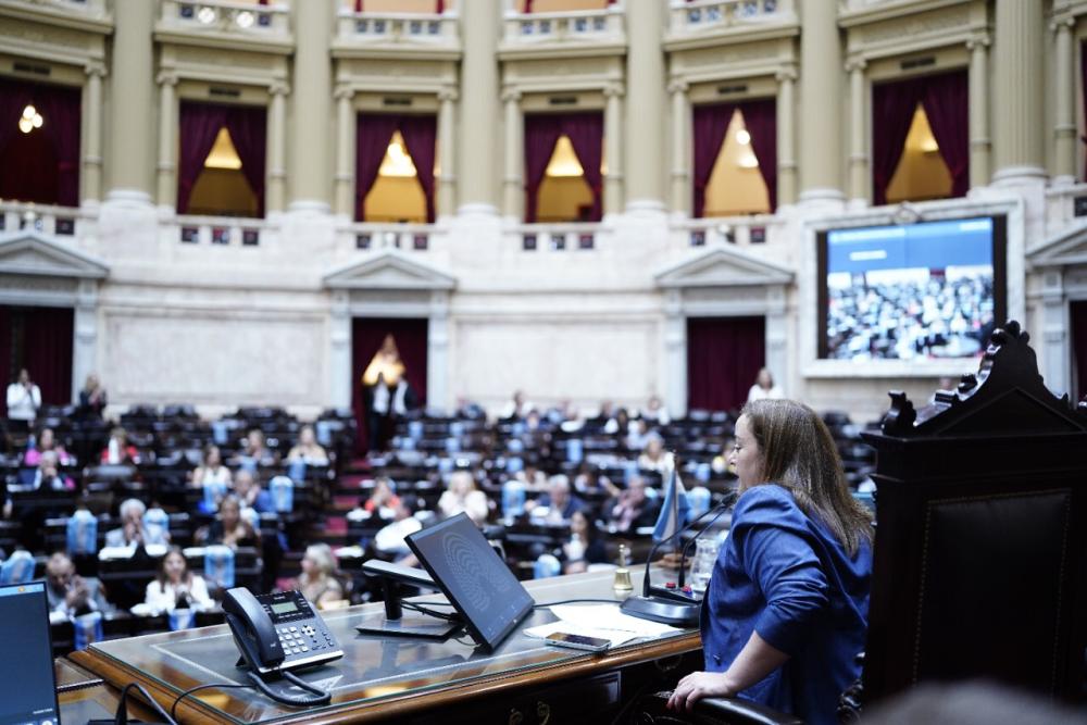 Moreau convocó a los diputados “para tratar temas que están en la agenda de la gente”