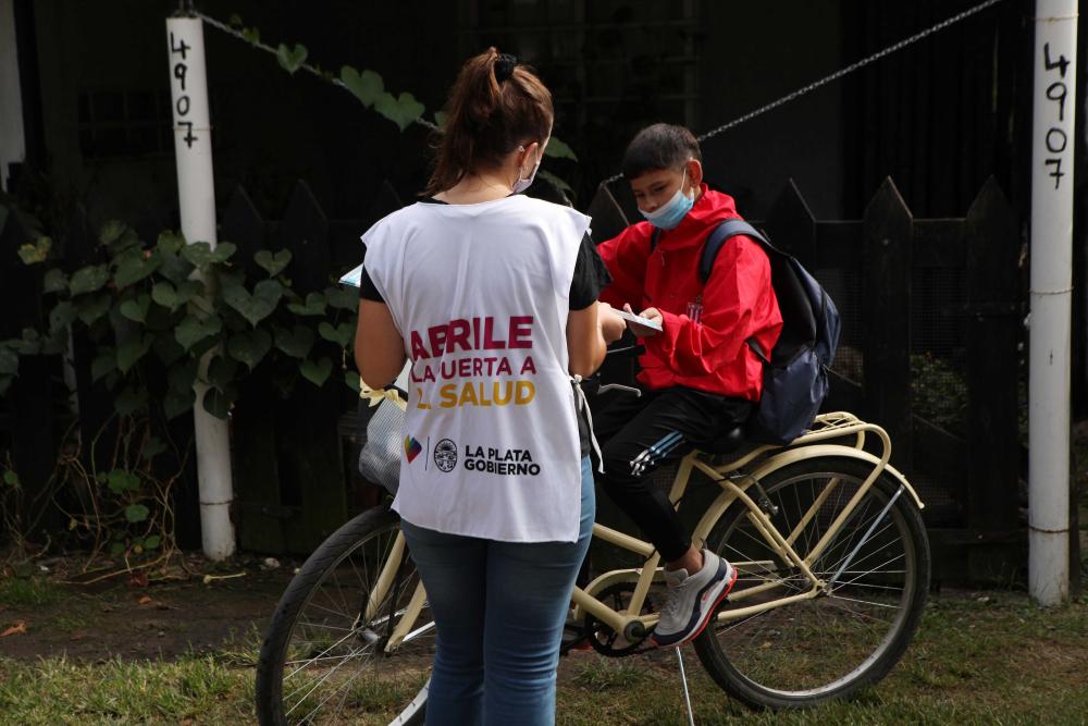 La lucha contra el dengue, entre el mundial de Qatar y Gran Hermano
