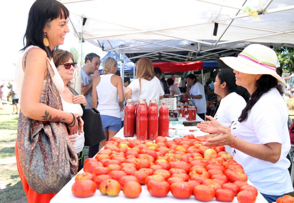 Bon Odori, Fiesta del Tomate y mucho más: la capital provincial y un febrero a full