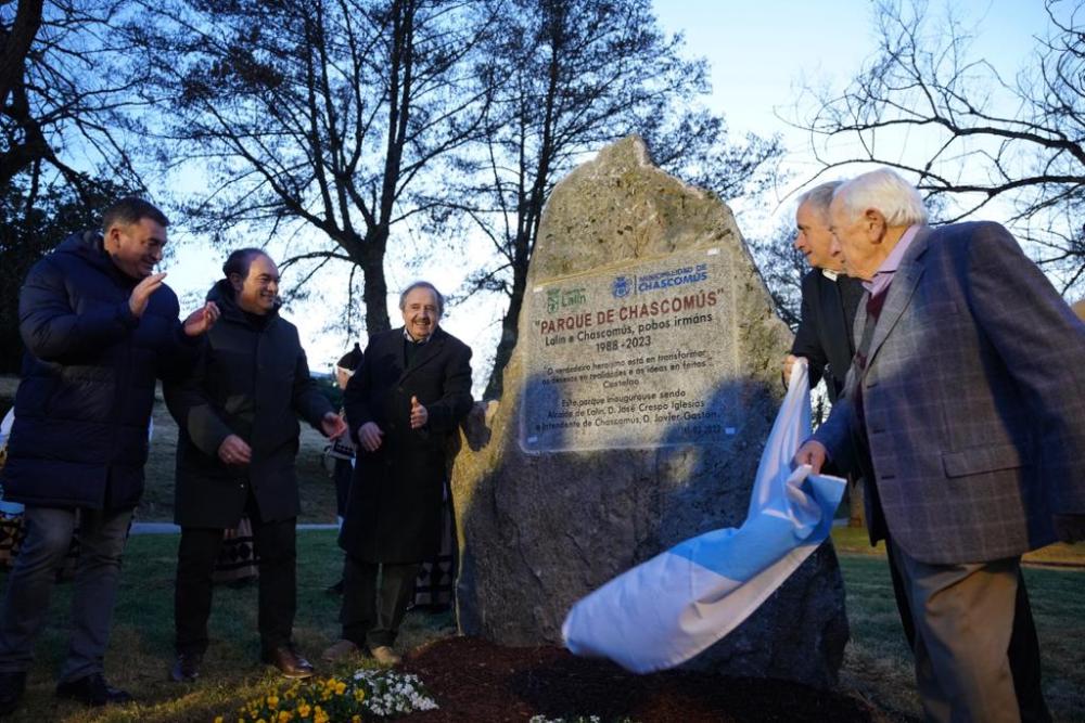 Homenaje a Alfonsín: una ciudad española tiene ahora un hermoso “Parque Chascomús”