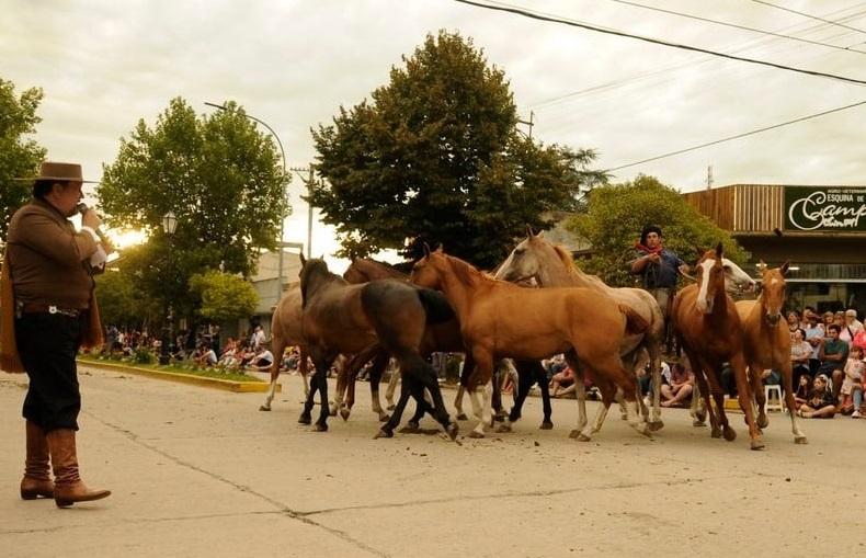 Arrancó la gran Fiesta Nacional del Potrillo: el cronograma de las nueve noches