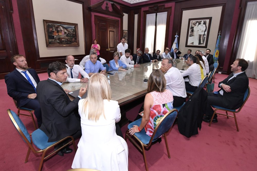 El masivo corte de luz hizo que se suspenda el discurso de Kicillof en la Legislatura