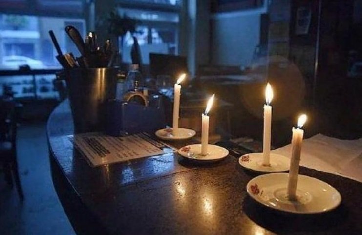 Cocinados y a oscuras: en qué municipios viven los que aún están sin luz