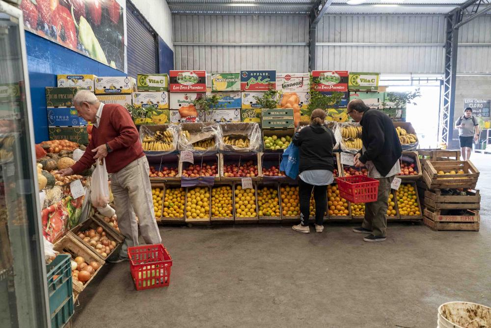 Rige el nuevo acuerdo de precios en distintos rubros del Mercado Central de La Plata