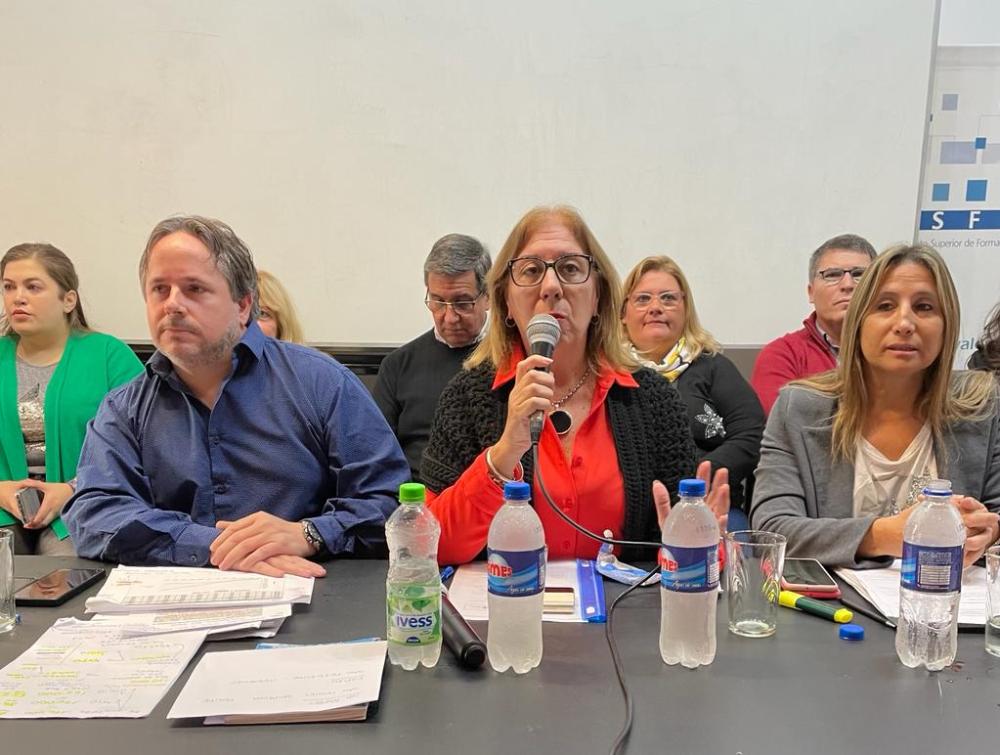 Los docentes aceptaron la propuesta salarial de Provincia