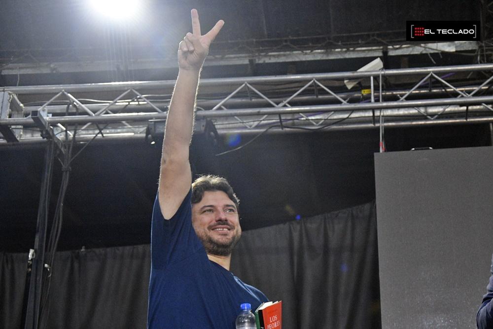 Marcha atrás: Juan Grabois anunció que peleará en las PASO con Massa