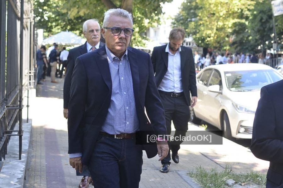 Intendente triplicado: un candidato presentó su lista por 3 partidos diferentes