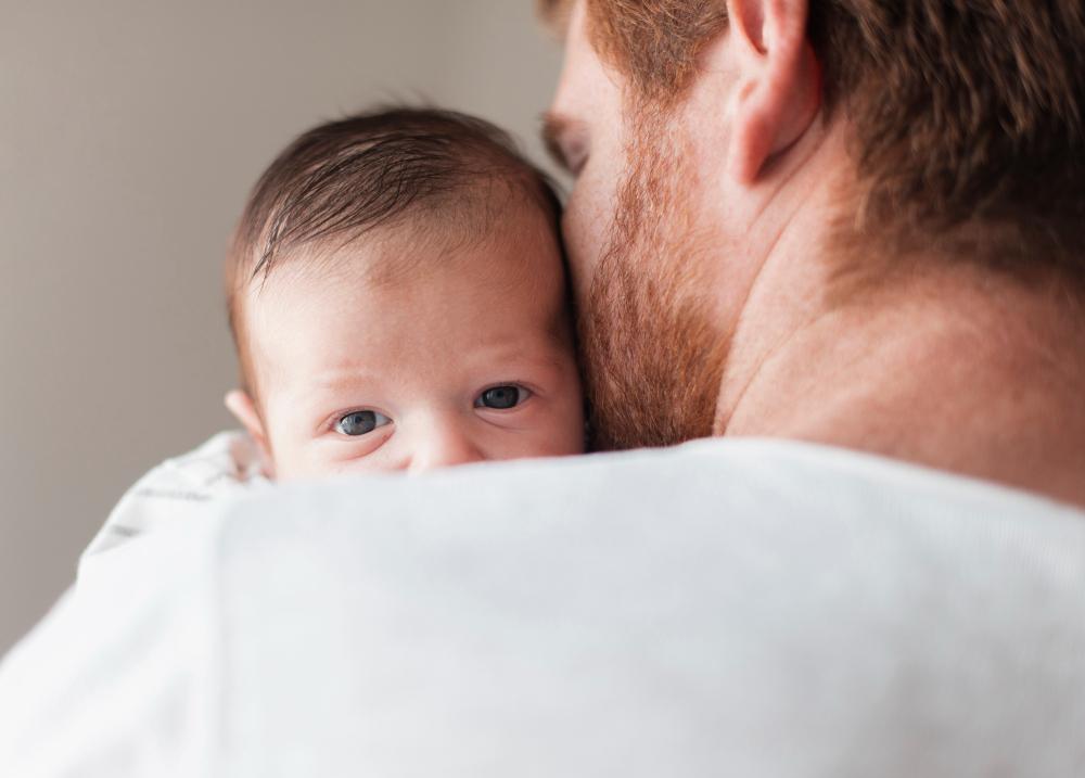 2 de cada 10 trabajadores desconocen que existe licencia por paternidad