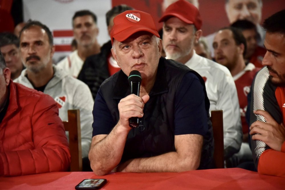 Diablo a toda costa: precandidato a Gobernador PRO continuará al frente del Rojo