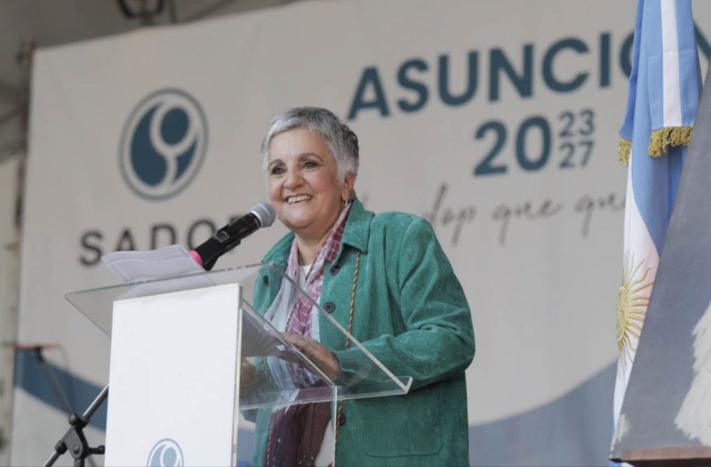 Histórico: por primera vez, asume una mujer como secretaria general de SADOP