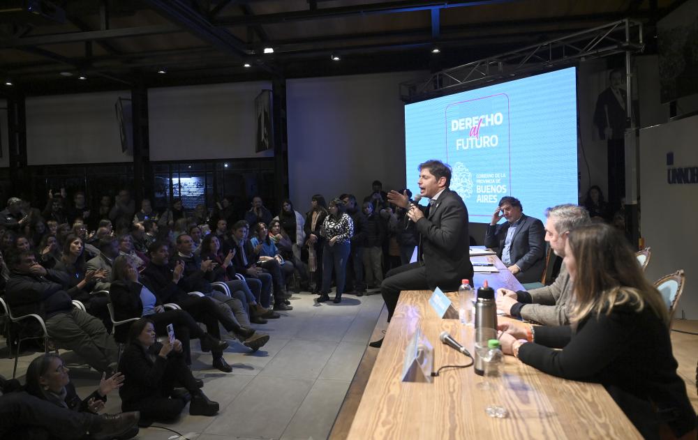 Campaña en tierra PRO: Kicillof apuntó a la derecha, en defensa de la educación pública