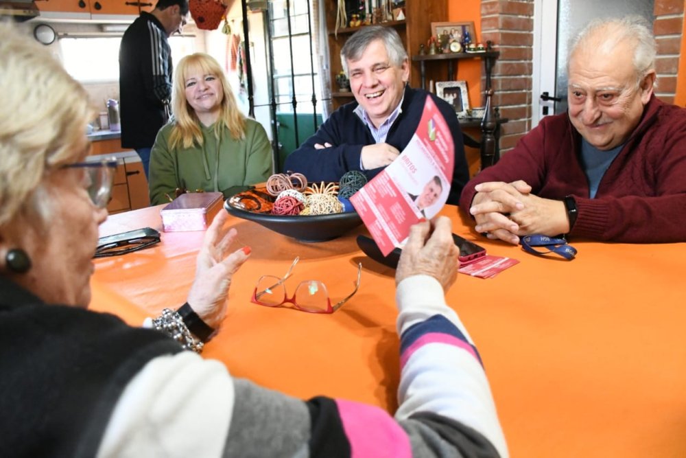 Los vecinalismos de la provincia de Buenos Aires buscan abrirse paso entre la grieta