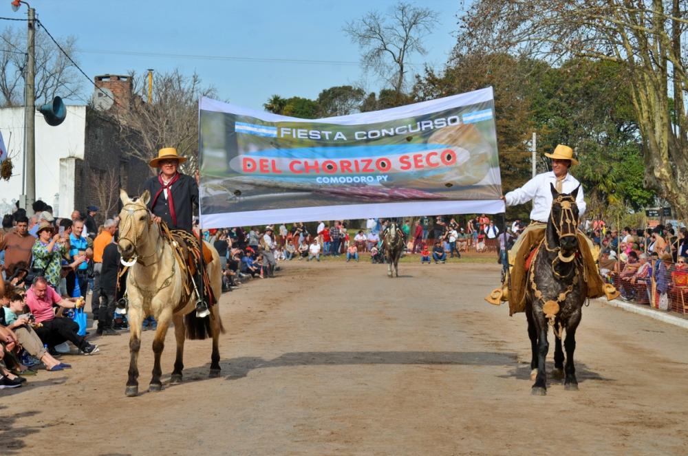 Como para cortar con la rosca y la política, se viene la Fiesta del Chorizo Seco