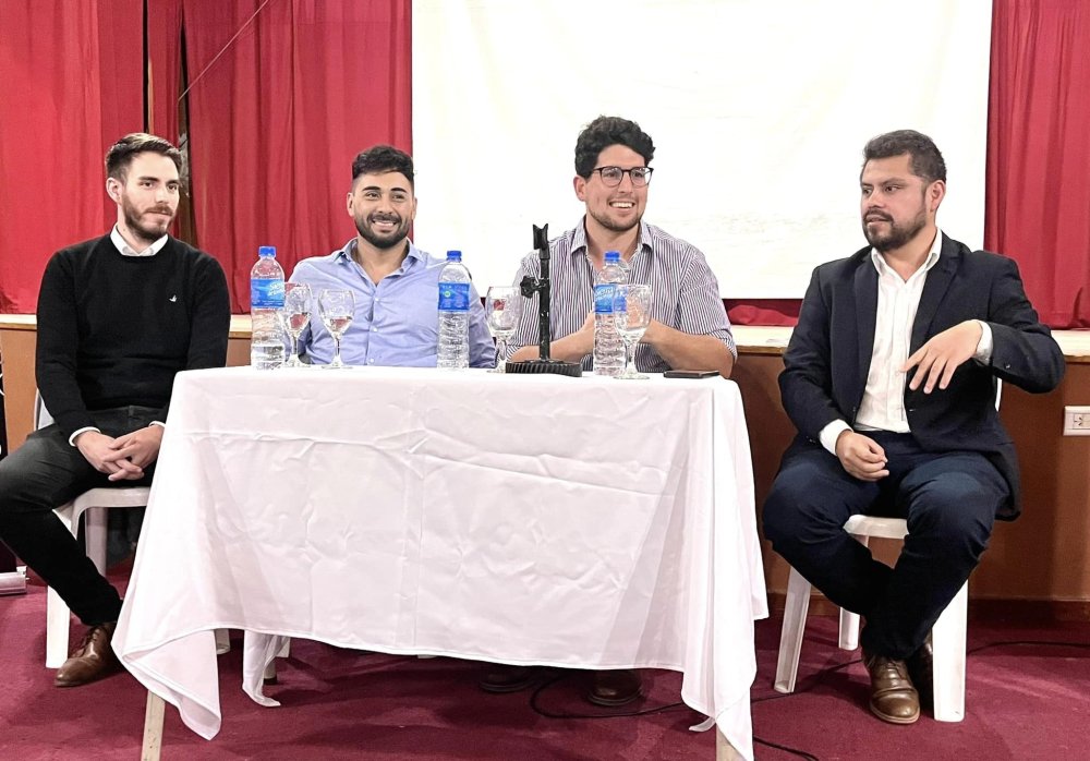 Tijera en mano, intendente de la UCR decidió recortar gastos en el municipio