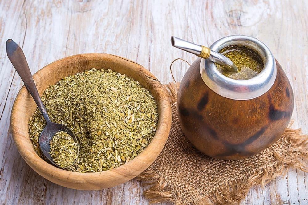 Un concurso consagró al “mejor cebador de mate” de la Provincia: sus consejos