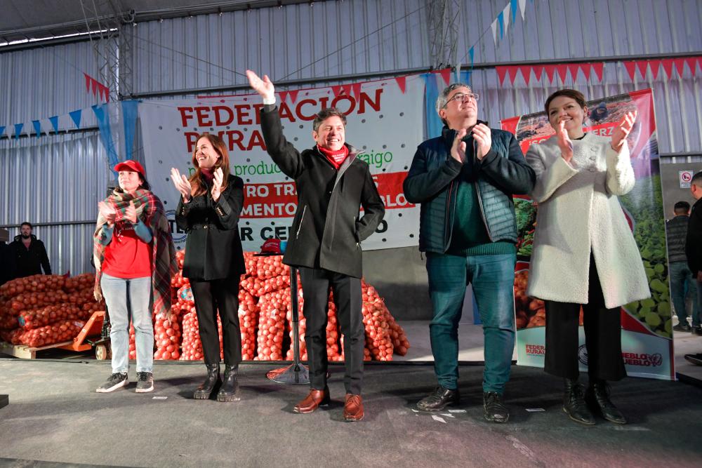Kicillof y Tolosa Paz: acto con productores y respaldo a Sergio Massa