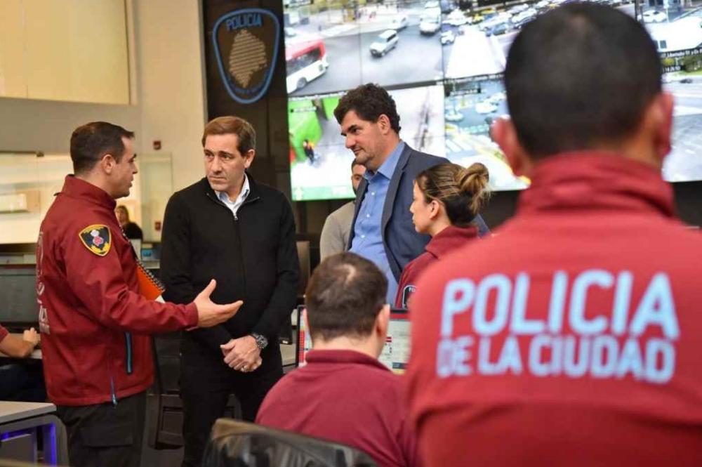 “Se viene la Policía de la Ciudad”, advirtió el mandamás platense, Julio Garro