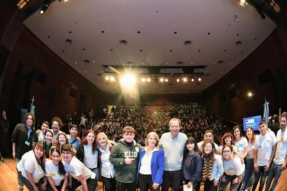 Se largó una nueva edición de Voces Adolescentes y Diálogos Intergeneracionales
