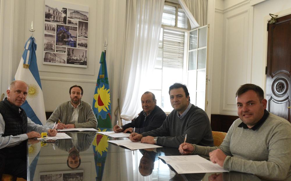 Doce intendentes pidieron ayuda a Provincia para pagar la suma fija: quiénes son
