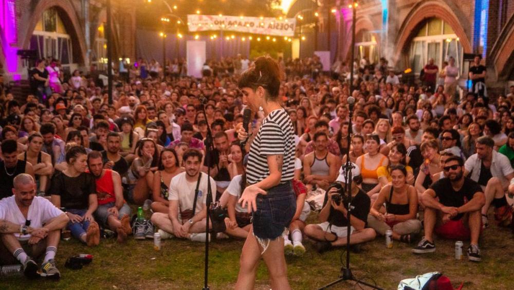Llega El Mamut, un festival con poesía y música para mover las caderas