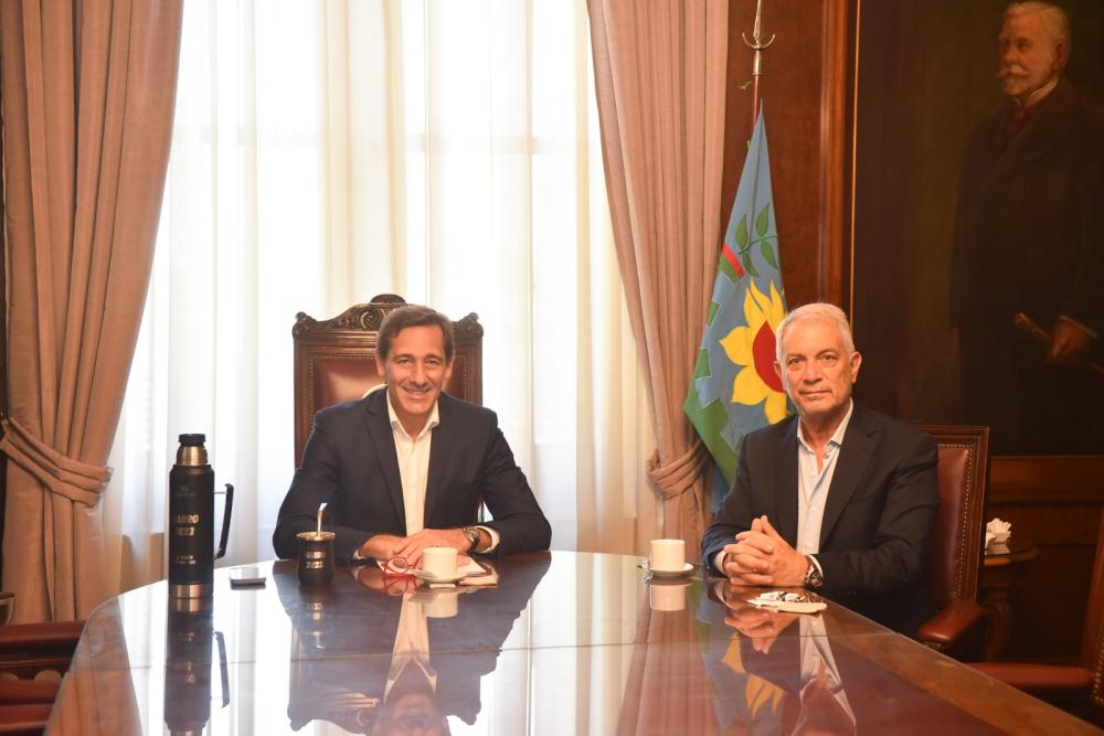 De Julio a Julio: con un cara a cara comenzó la transición de gobierno en La Plata