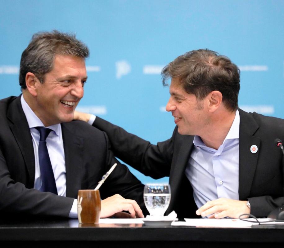 Kicillof, minutos antes de la veda: “Milei ofrece una dimensión desconocida”