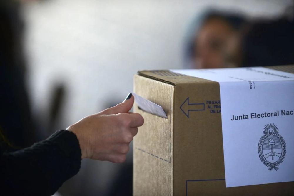 Comenzó el balotaje para definir al próximo presidente de los argentinos