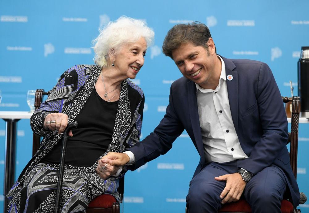 Kicillof saludó a Milei y resaltó que la memoria, la verdad y la justicia no se negocian