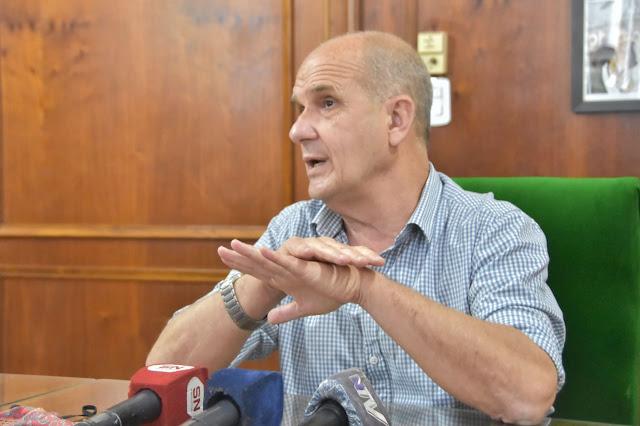 Buscando un alivio al bolsillo, Zurro suspende el cobro del estacionamiento medido