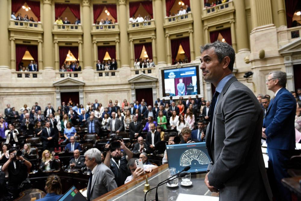 Intendente K quiere declarar “Personas no gratas” a los legisladores que les den el ok a Milei