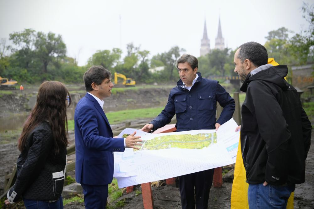 Kicillof: “En la provincia de Buenos Aires la obra pública no se paraliza”