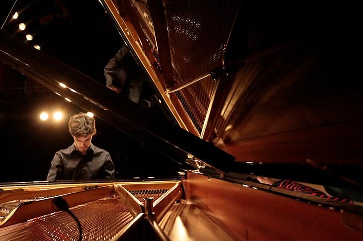 Comienza el ciclo de pianistas en el Teatro Argentino de La Plata