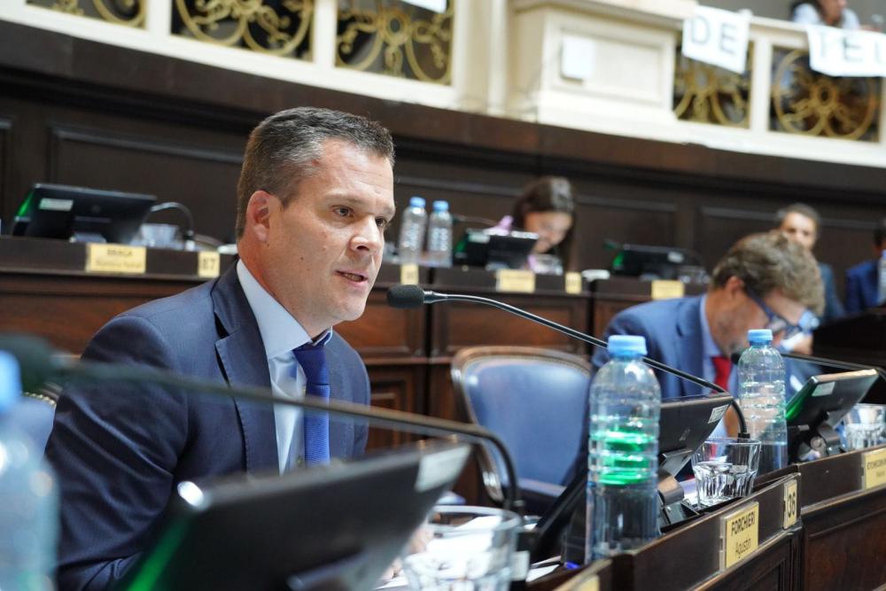 La UCR y el PRO, de los pelos, por la plata que Provincia manda a los municipios
