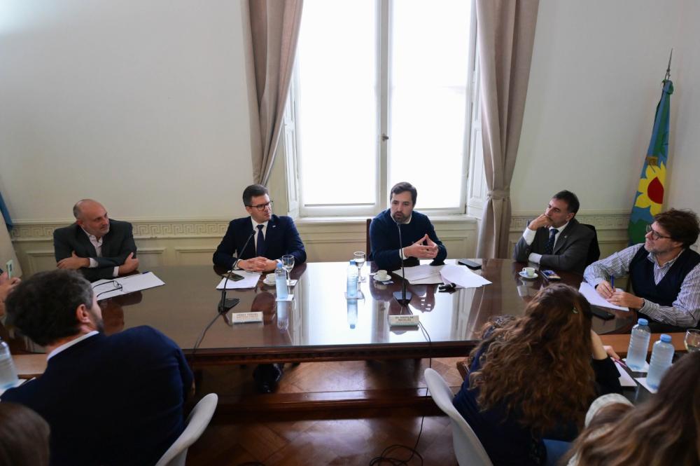 Kreplak fue a la Legislatura a explicar los proyectos de Salud: rechazo total del PRO