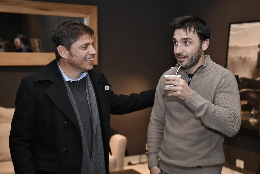 A días del Pacto de Mayo, Kicillof fortalece el federalismo con una foto con Torres