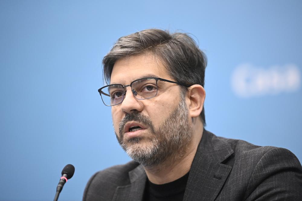 Bianco: “El Gobierno nacional está asfixiando económicamente a los bonaerenses”