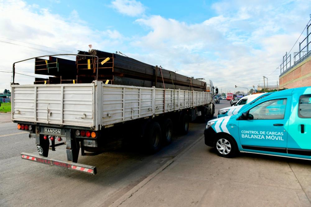La Provincia sacó de las rutas camiones con más de 16 toneladas de exceso en carga