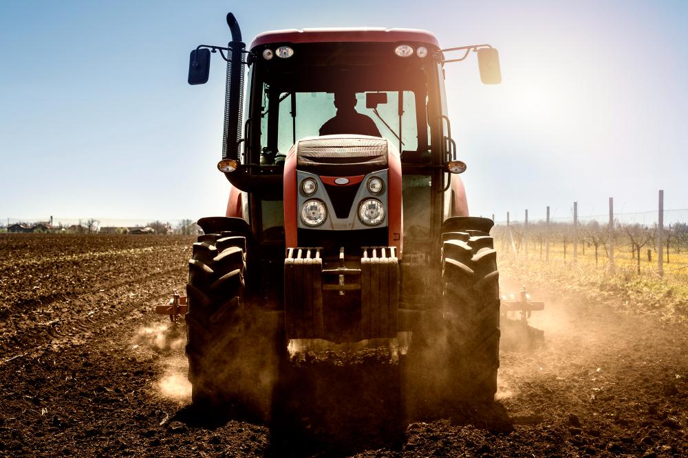 Nota de opinión: desafíos y preocupaciones ante la ley Bases y el trabajo agrario