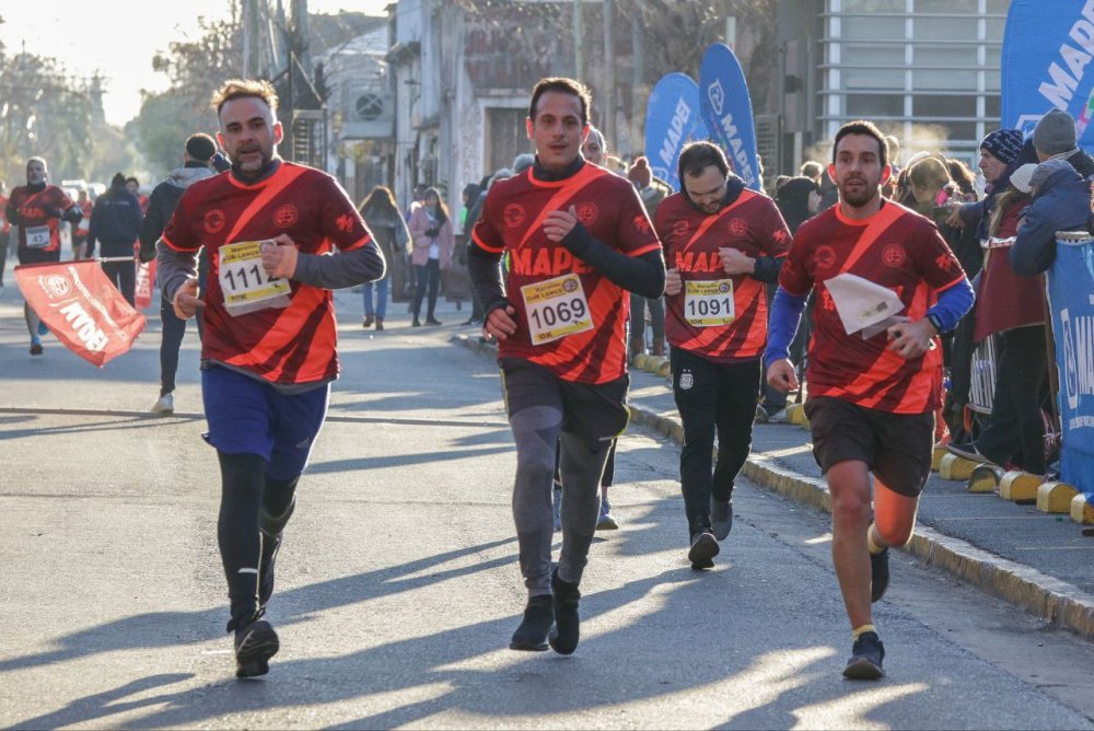 Fútbol y política: los Julián Alvarez más famosos y una jornada a pura carrera