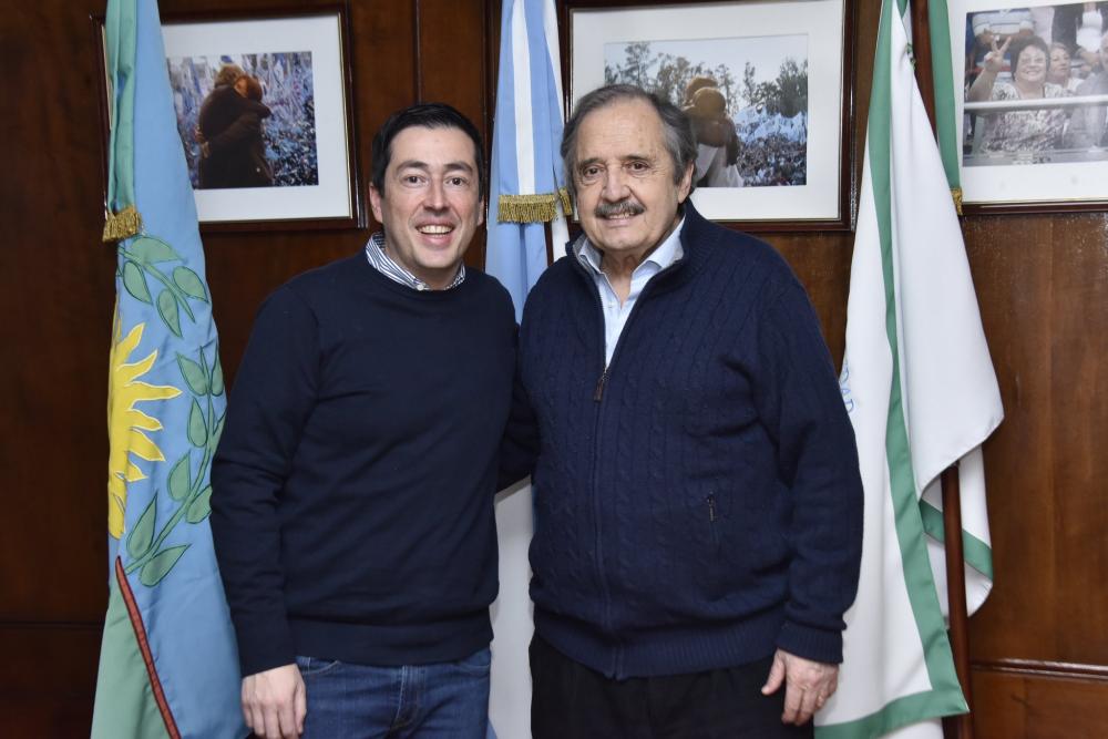 Objetivo ampliación: Alfonsín pasó por el Conurbano y se reunió con Nardini