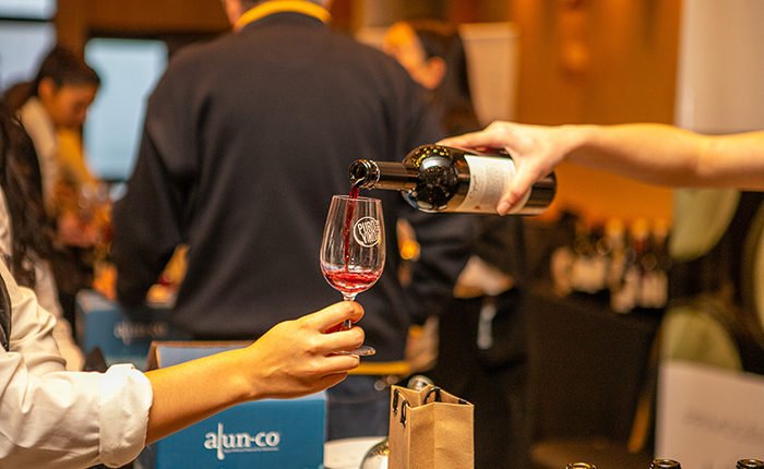 Vinos, coctelería y mucho más: se viene la expo Brinda a la capital bonaerense