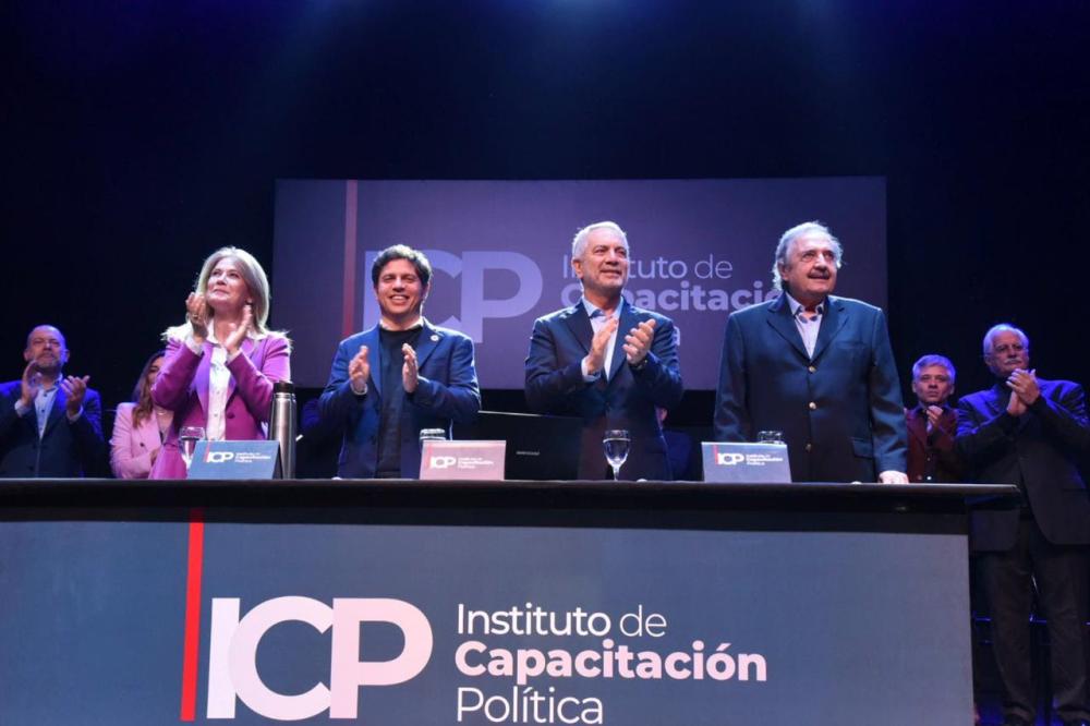 Kicillof, Alak y Alfonsín, juntos, y con el foco en los dirigentes del futuro