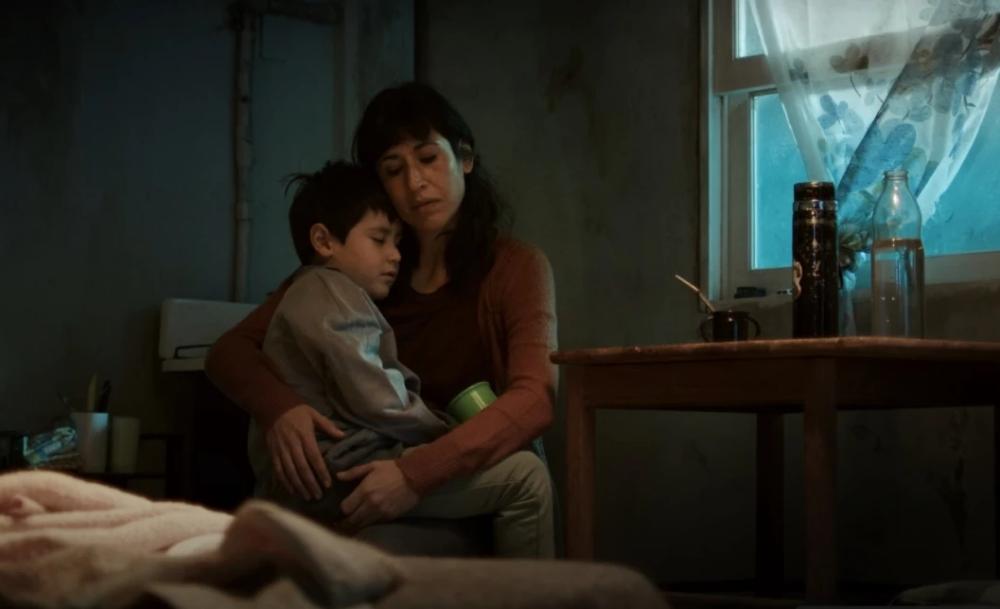 Cada día, un millón de niñas y niños se van a la cama sin cenar en el país