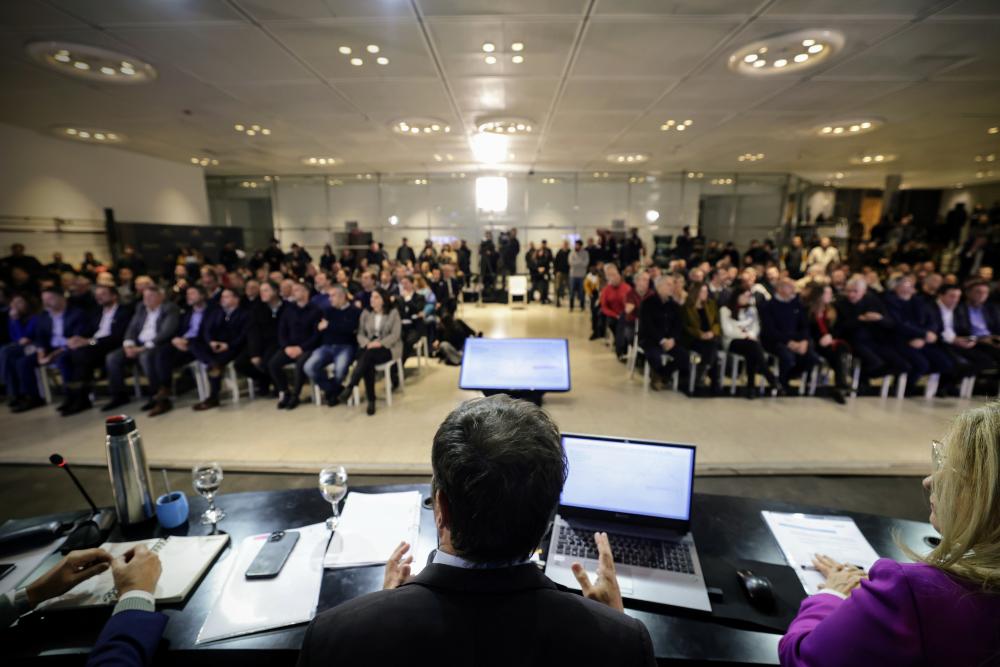 Kicillof convoca a los intendentes para firmar la tercera cuota del Fondo de Fortalecimiento