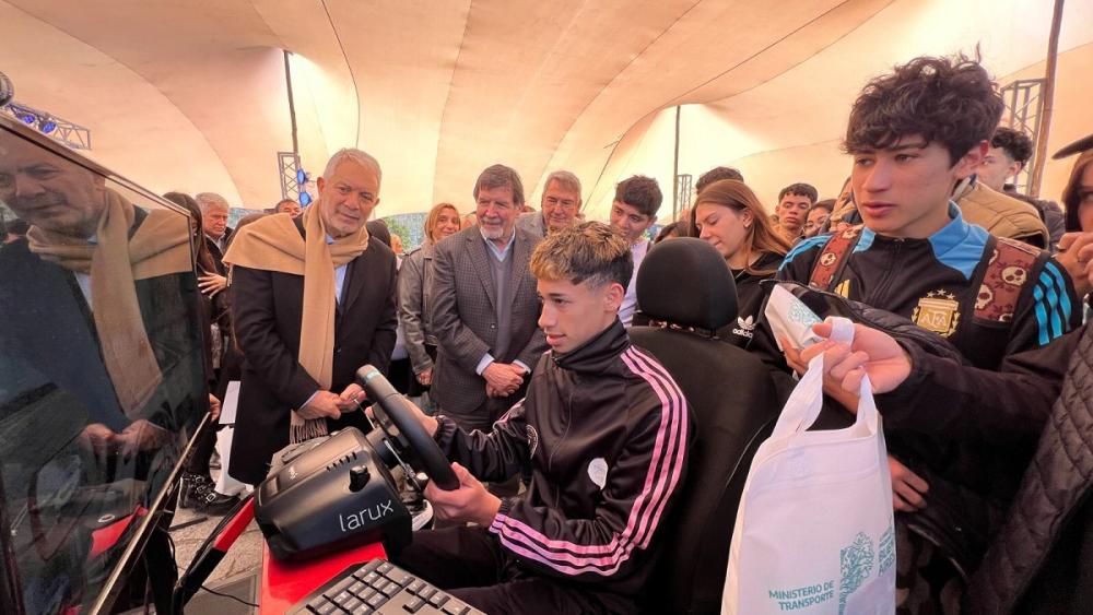 Cómo es Licencia Joven, el programa que acerca a los jóvenes a la licencia de conducir