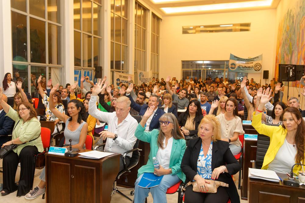 Concejales del Conurbano sesionaron juntos en respaldo de la educación pública